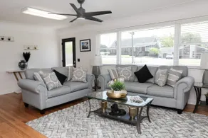 The Gem of Newberry | Sleeps 6 - Image 3