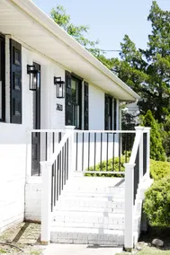 The Gem of Newberry | Sleeps 6 - Image 2