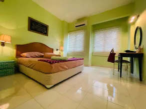 Sunset Cove - Image 2