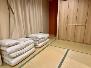 Shimanouchi Luxury Apartment - Image 4