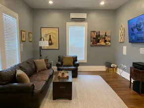 Minutes to Beale 4BR/3BA SFH - Image 2