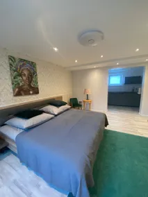 Apartment 4 - Image 2