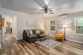 Yellow Jacket Cottage - Image 3