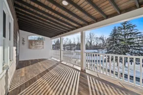 Peaceful. Cozy. Retreat by Lake Ontario - Image 2