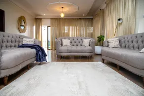 Luxurious Large Penthouse Apartment Stunning View - Image 4