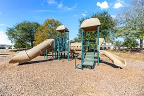 3 KINGS, Family Friendly, and *Free Amenities* - Image 2