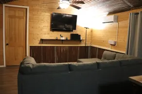 Zavalla Rayburn cabin - Image 3
