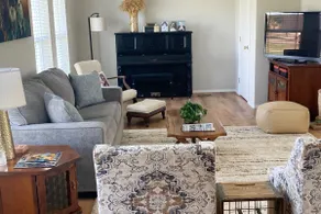 THREE CATS | Cozy, clean, country cottage - Image 3