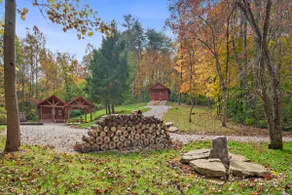 Cozy Hocking Hills Cabin on 20 private acres! Only 7 miles from State Park! - Image 2