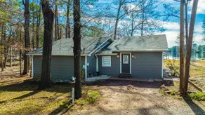 Lake Cottage on Lone Star Lake - Image 3