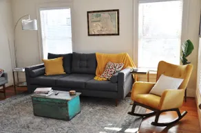 Cobblestone Street Apartment - Image 2