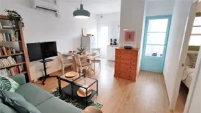 EMILY BEACH-CITY Apartment - Image 2