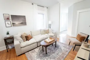 Character 3 Bedroom, 1 Bath Home in Victoria Park - Image 3