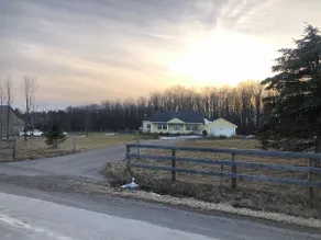Woolly Star Farm Getaway - Image 4