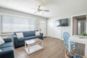 Home in Xenia - Image 5