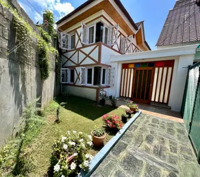 Cozy 2BR/3BA Home in Scenic Ishber Nishat Srinagar - Image 2