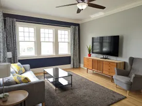 Bright and Elegant Historic Hyde Park Home - Image 3