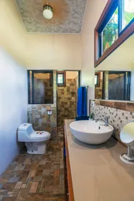 Ave del Paraíso cabins - Image 5