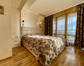 Luxurious 2 BR Appt at the Black Sea Coast - Image 4