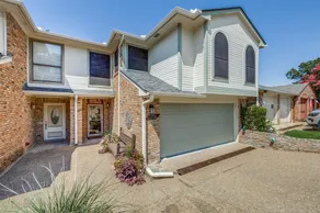 Lake Ray Hubbard - Luxury Lakeside Home - Rockwall - Image 2