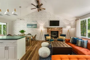 The Green Utopia w/Hot tub & FirePit by Kalahari - Image 2