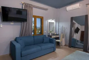 Villa Lady Dafni with private heated pool - Image 2