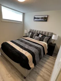 The Waterfront cozy 1 bd suite in Rockland Park, Tuscany NW - Image 3