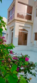 Luxurious 5-Bedroom Villa 29 - Image 2