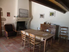 Rooms & Farm stays - Image 2