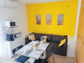 Ideal independent family apartment for 4 - Image 3