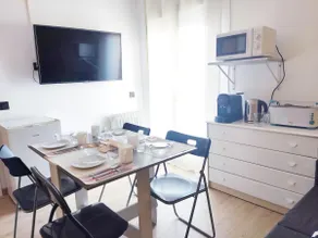 Ideal independent family apartment for 4 - Image 4