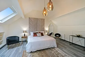 The Sparrows Nest Penthouse - Image 5