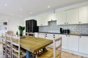 4 Bed Luxury Durham Dales House - Image 5