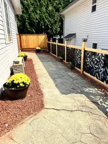 Yellow Door Suite - Image 2