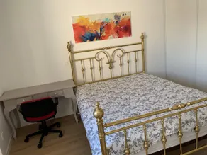 Apartment near Paris - Image 2