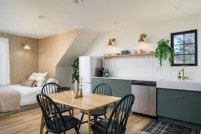 Private Carriage House • 15m to Denver & Red Rocks - Image 4