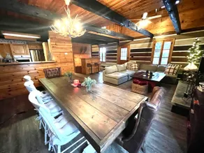All Seasons Chalet & Cabin in Sasquatch Resort on Hemlock mountain! - Image 2