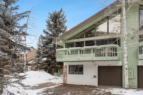 Central EagleVail Home with Private Hot Tub - Image 2