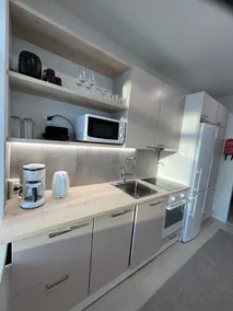Clean & cozy apartment - Image 3