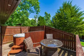 Bluebell Lodge 3 with Hot Tub - Image 3
