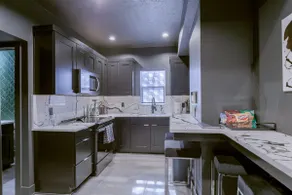 Black Modern - Image 5