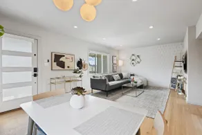 Private Mid-Century Modern With Fabulous Garden - Image 3