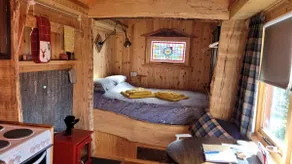 Bespoke Shepherd`s Hut - Image 2