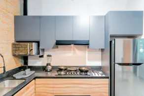 Modern and luxurious industrial apartment - Image 3
