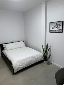 Modern NEW 2 bedroom close to downtown arena WEM - Image 3
