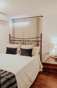 Los Villares Rural House - Image 3