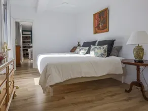 Penthouse w/ terrace - Image 5