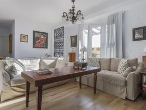 Penthouse w/ terrace - Image 3
