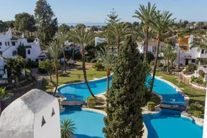 Aldea Blanca Elegant Penthouse in Puerto Banús - Image 2