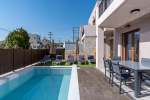 Anna's Residence with Private Pool - Image 5
